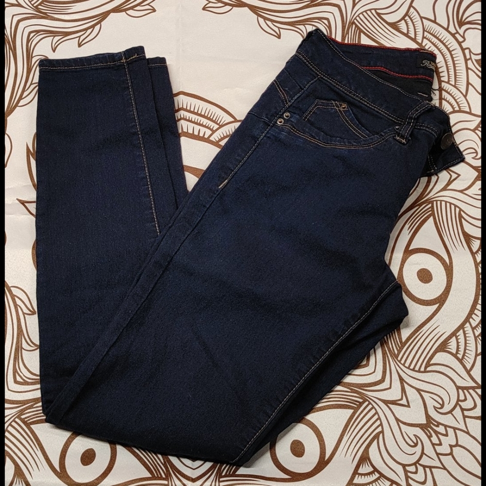 Jeans - Picture 3 of 3